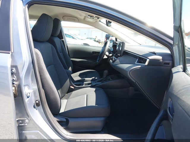 5YFB4MDE9PP009211 Toyota COROLLA LE
