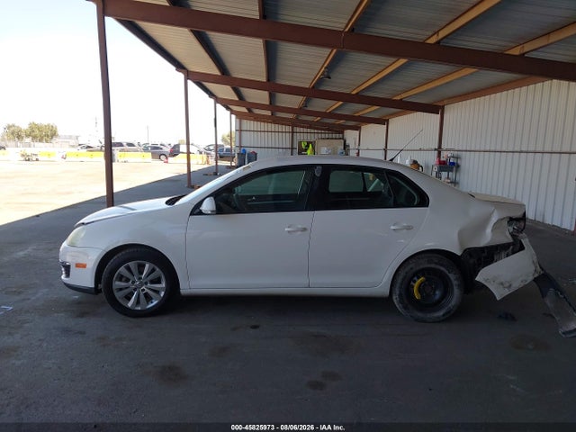 2009 Volkswagen Jetta S მანქანა იყიდება აუქციონზე, vin: 3VWJZ71K29M033561, აუქციონის ნომერი: 45825973
