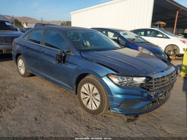 3VWC57BU2KM171417 auction archive image