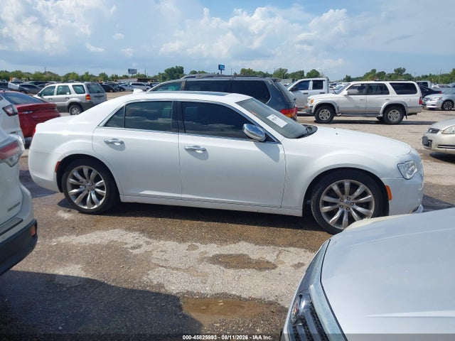 45825993 :رقم المزاد ، 2C3CCAEG2KH631237 vin ، 2019 Chrysler 300 Limited مزاد بيع