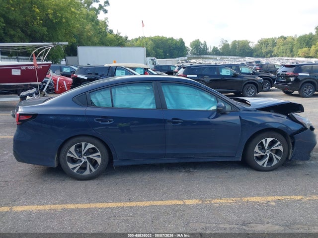 2025 Subaru Legacy Premium მანქანა იყიდება აუქციონზე, vin: 4S3BWAD64S3018563, აუქციონის ნომერი: 45826002