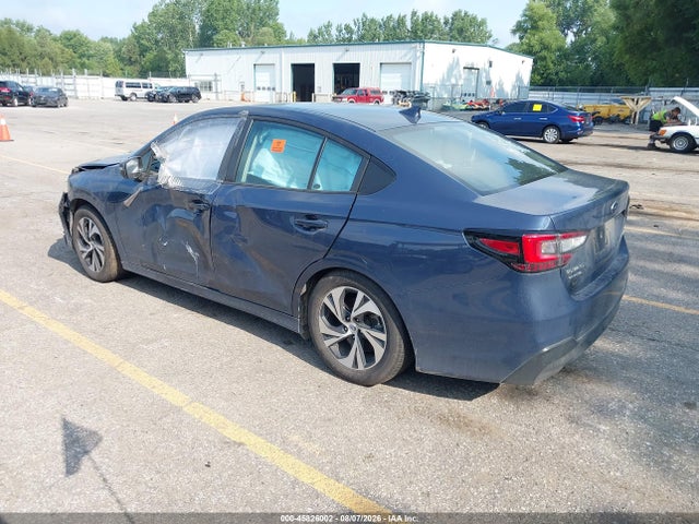 2025 Subaru Legacy Premium მანქანა იყიდება აუქციონზე, vin: 4S3BWAD64S3018563, აუქციონის ნომერი: 45826002