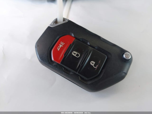 1C4HJXEN4MW634752 Jeep Wrangler Unlimited Sahara 4x4