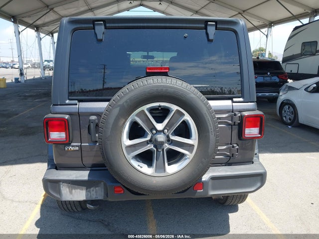 1C4HJXEN4MW634752 Jeep Wrangler Unlimited Sahara 4x4