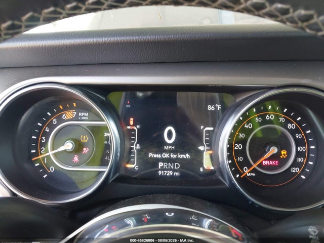 1C4HJXEN4MW634752 Jeep Wrangler Unlimited Sahara 4x4