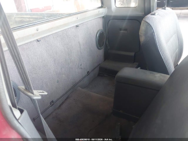 1996 Nissan Truck King Cab Se/king Cab Xe მანქანა იყიდება აუქციონზე, vin: 1N6SD16S7TC381633, აუქციონის ნომერი: 45826018