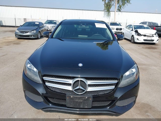 55SWF4JB0GU119919 Mercedes-Benz C 300