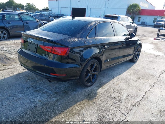 45826062 :رقم المزاد ، WAUBFGFF5F1127984 vin ، 2015 Audi A3 2.0t Premium مزاد بيع