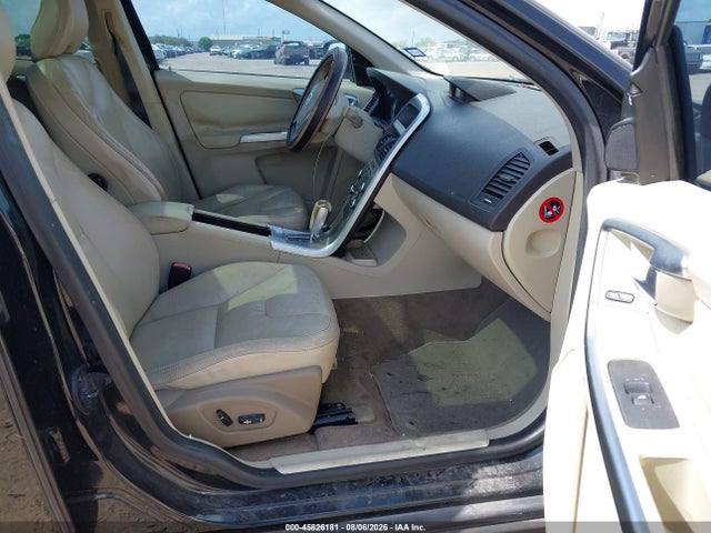 Продаж на аукціоні авто 2011 Volvo Xc60 T6/t6 R-design, vin: YV4902DZXB2164050, номер лоту: 45826181