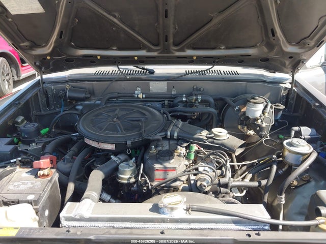 45826208 :رقم المزاد ، JT4RN67D6H5072422 vin ، 1987 Toyota Pickup Xtracab Rn67 Dlx مزاد بيع