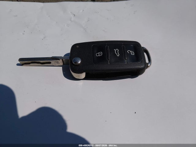 45826212 :رقم المزاد ، 1VWCP7A35CC033568 vin ، 2012 Volkswagen Passat 2.5l Sel مزاد بيع