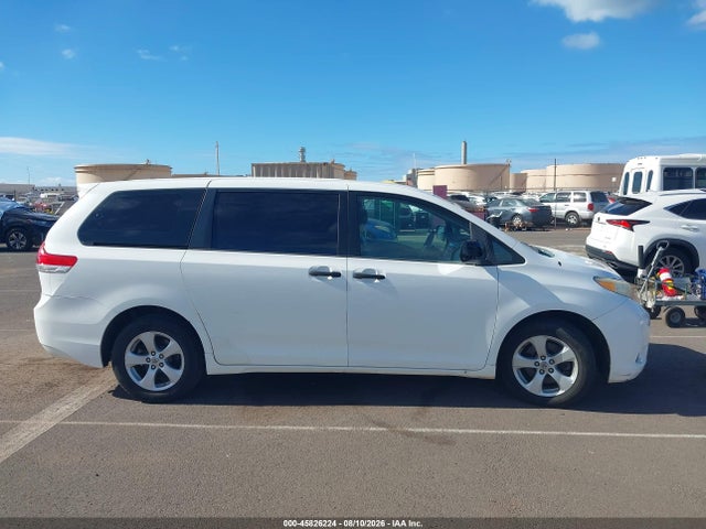 Продажа на аукционе авто 2012 Toyota Sienna Le 8 Passenger, vin: 5TDKA3DC7CS015978, номер лота: 45826224