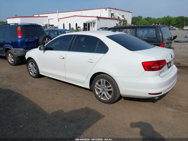 Продажа на аукционе авто 2015 Volkswagen Jetta 1.8t Se, vin: 3VWD17AJ6FM350105, номер лота: 45826225