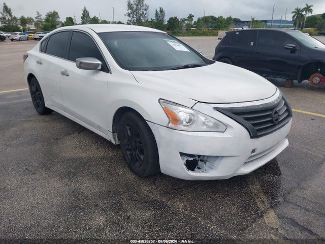 2015 Nissan Altima 2.5 S მანქანა იყიდება აუქციონზე, vin: 1N4AL3AP8FN388959, აუქციონის ნომერი: 45826257