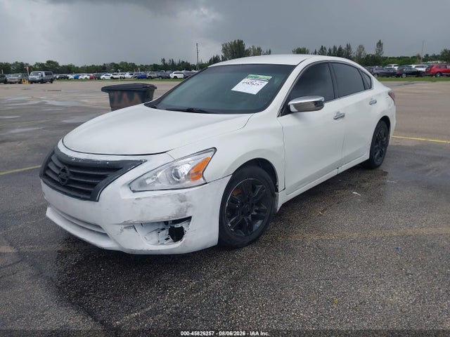 2015 Nissan Altima 2.5 S მანქანა იყიდება აუქციონზე, vin: 1N4AL3AP8FN388959, აუქციონის ნომერი: 45826257
