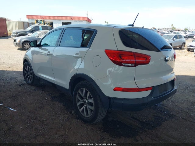 KIA Sportage Lx 2015 KNDPB3AC8F7781014 Image 3