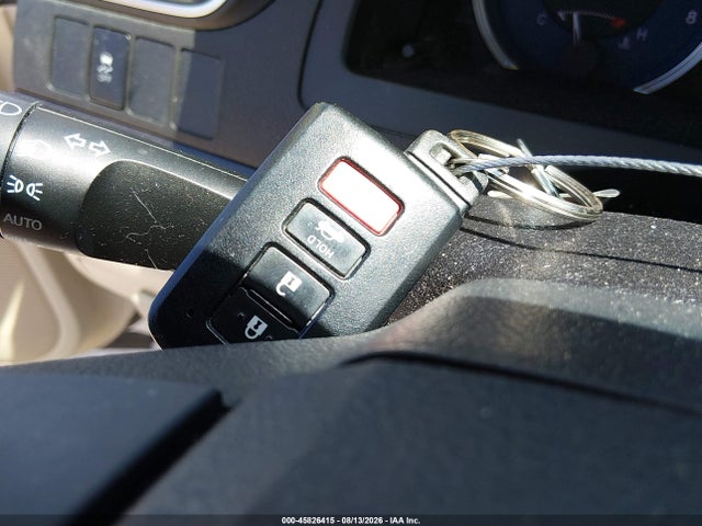 4T1BK1FK5HU032167 Toyota Camry Xle V6