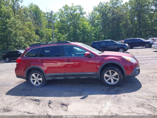 2014 Subaru Outback 2.5i Premium მანქანა იყიდება აუქციონზე, vin: 4S4BRBCC3E3211582, აუქციონის ნომერი: 45826453