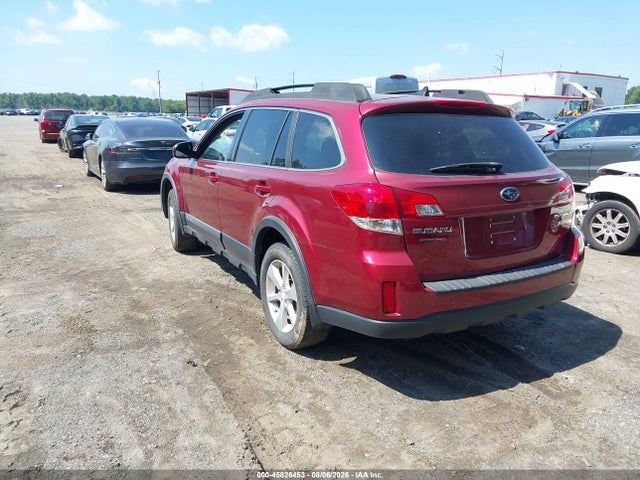 2014 Subaru Outback 2.5i Premium მანქანა იყიდება აუქციონზე, vin: 4S4BRBCC3E3211582, აუქციონის ნომერი: 45826453