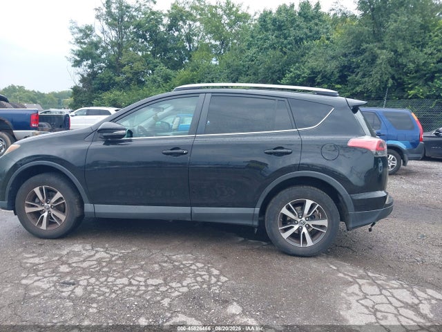 Toyota Rav4 Xle 2017 2T3RFREV4HW668731 Image 15
