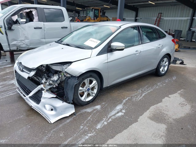 Ford FOCUS SE 2014 1FADP3F25EL194771 Image 2