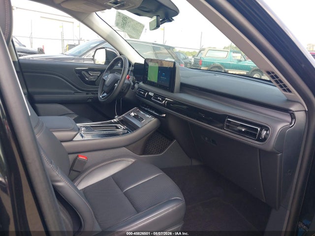 Lincoln Aviator Livery 2026 5LM5J0XC9TGL00157 Image 5