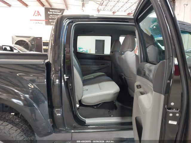 45826505 :رقم المزاد ، 5TFLU4EN7DX053790 vin ، 2013 Toyota Tacoma Base V6 مزاد بيع