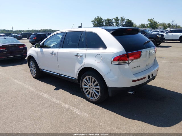 45826544 :رقم المزاد ، 2LMDJ8JK5FBL23657 vin ، 2015 Lincoln Mkx مزاد بيع
