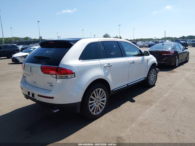 45826544 :رقم المزاد ، 2LMDJ8JK5FBL23657 vin ، 2015 Lincoln Mkx مزاد بيع