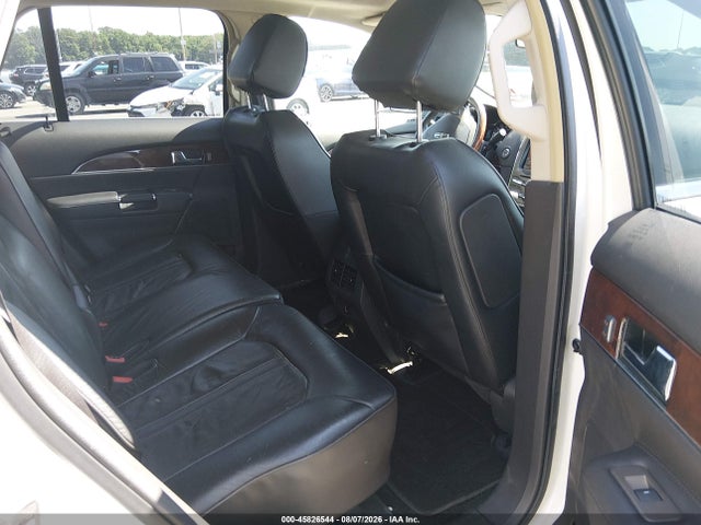 45826544 :رقم المزاد ، 2LMDJ8JK5FBL23657 vin ، 2015 Lincoln Mkx مزاد بيع