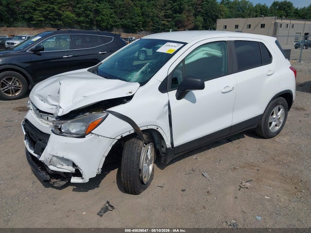 Chevrolet Trax Awd Ls 2020 KL7CJNSB7LB090694 Image 2