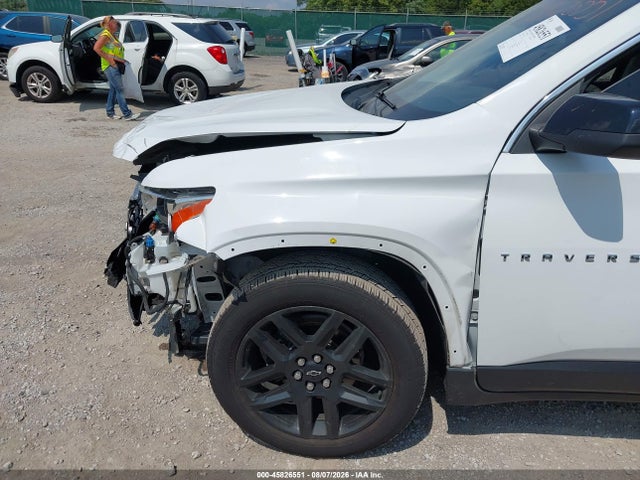 Продажа на аукционе авто 2021 Chevrolet Traverse Fwd Ls, vin: 1GNERFKW1MJ124592, номер лота: 45826551