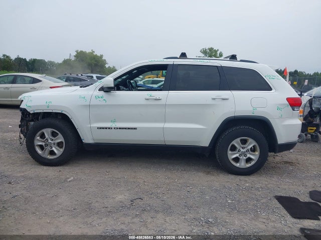 45826583 :رقم المزاد ، 1C4RJFAG8HC660204 vin ، 2017 Jeep Grand Cherokee Laredo مزاد بيع
