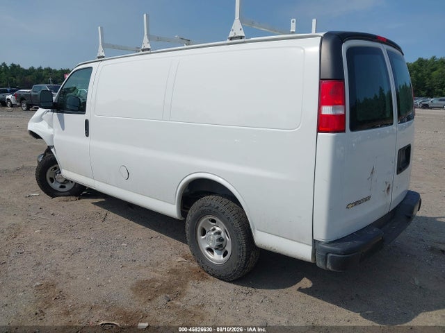 1GCWGAFP4N1226530 Chevrolet Express Cargo Rwd 2500 Regular Wheelbase Wt