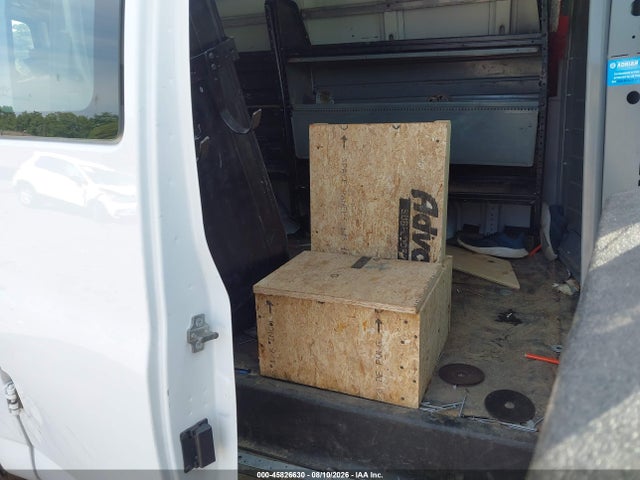 1GCWGAFP4N1226530 Chevrolet Express Cargo Rwd 2500 Regular Wheelbase Wt
