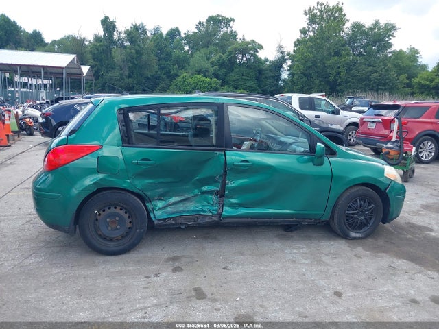45826664 :رقم المزاد ، 3N1BC1CP8BL428826 vin ، 2011 Nissan Versa 1.8s مزاد بيع
