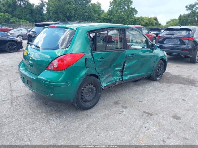 45826664 :رقم المزاد ، 3N1BC1CP8BL428826 vin ، 2011 Nissan Versa 1.8s مزاد بيع