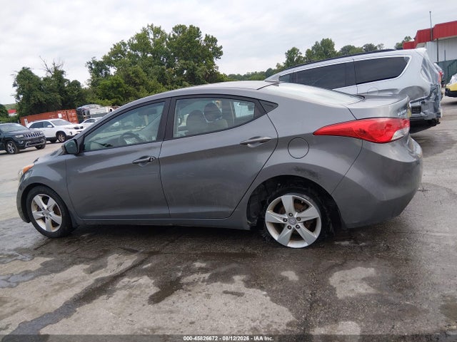 Продажа на аукционе авто 2013 Hyundai Elantra Gls, vin: 5NPDH4AEXDH432504, номер лота: 45826672