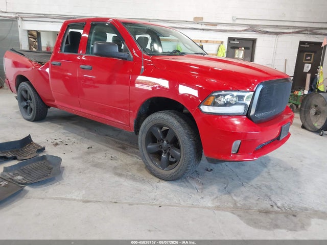 45826757 :رقم المزاد ، 1C6RR7FG4KS577705 vin ، 2019 Ram 1500 Classic Express  4x4 6'4 Box مزاد بيع