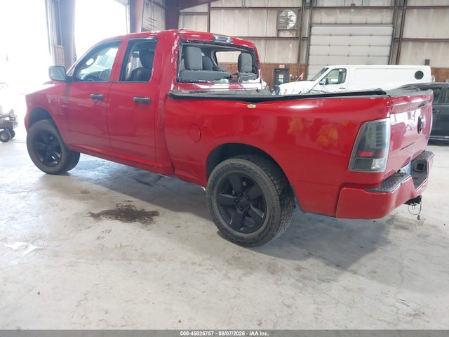 45826757 :رقم المزاد ، 1C6RR7FG4KS577705 vin ، 2019 Ram 1500 Classic Express  4x4 6'4 Box مزاد بيع