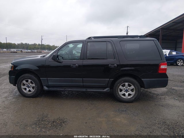 Продажа на аукционе авто 2017 Ford Expedition Xl, vin: 1FMJU1GT1HEA71183, номер лота: 45826794