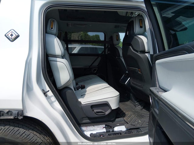 Продажа на аукционе авто 2023 Rivian R1s Launch Edition, vin: 7PDSGABL1PN006297, номер лота: 45826806