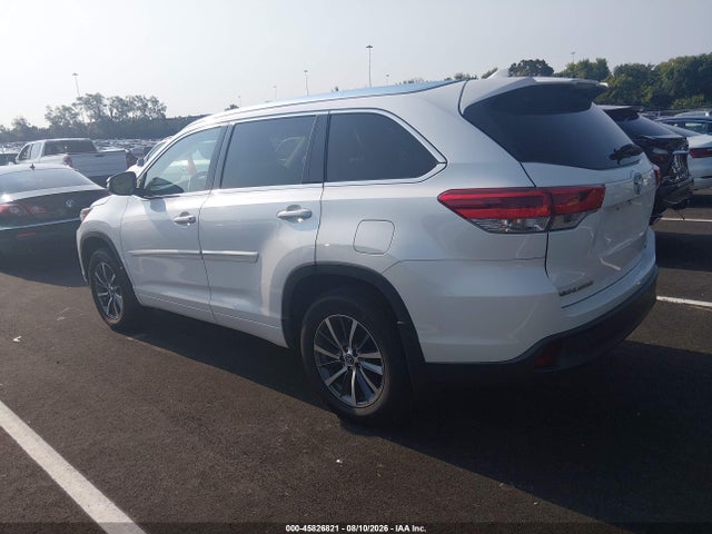 Toyota Highlander Xle 2017 5TDJZRFH0HS394796 Image 3
