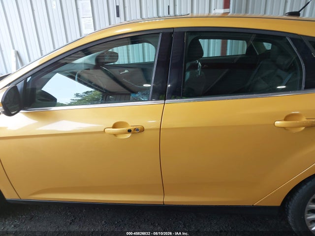 2012 Ford Focus Titanium მანქანა იყიდება აუქციონზე, vin: 1FAHP3N23CL111046, აუქციონის ნომერი: 45826832