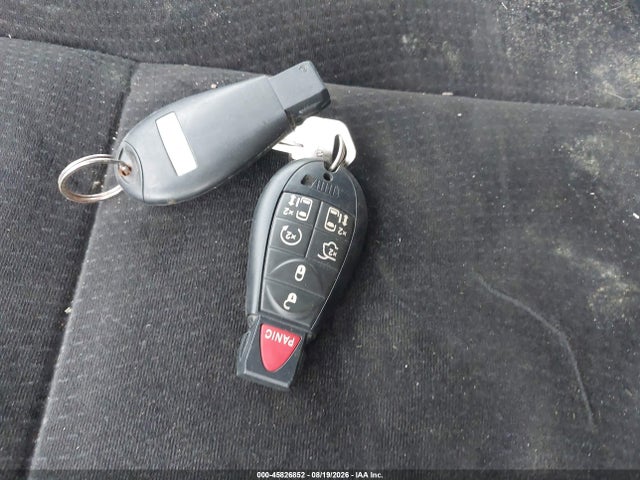 2015 Chrysler Town & Country Touring მანქანა იყიდება აუქციონზე, vin: 2C4RC1BG5FR514309, აუქციონის ნომერი: 45826852