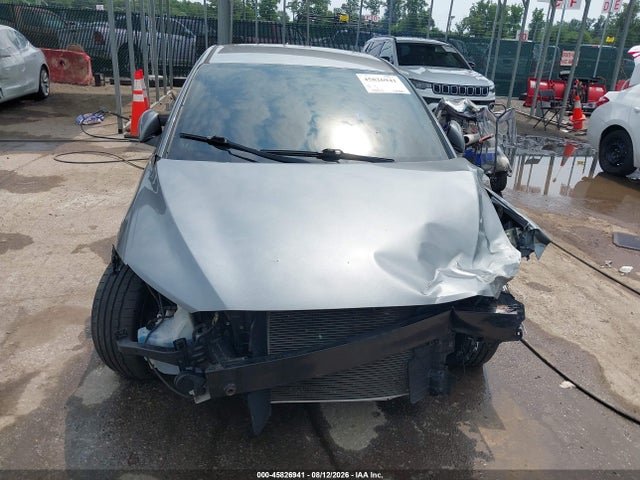 2018 Hyundai Elantra Limited მანქანა იყიდება აუქციონზე, vin: KMHD84LF1JU442874, აუქციონის ნომერი: 45826941