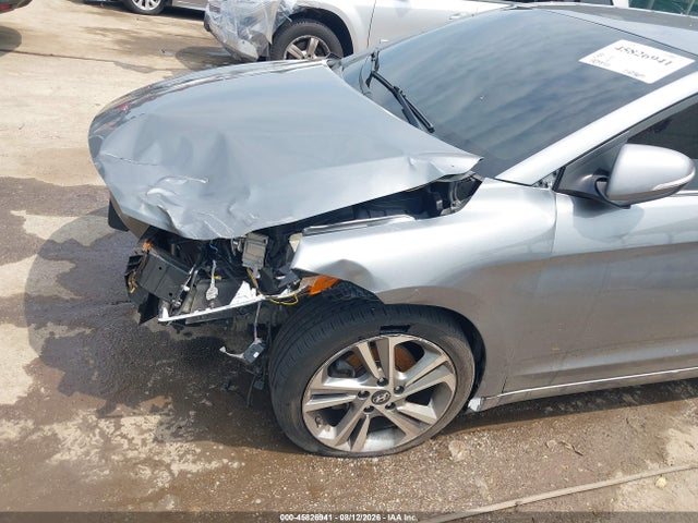 2018 Hyundai Elantra Limited მანქანა იყიდება აუქციონზე, vin: KMHD84LF1JU442874, აუქციონის ნომერი: 45826941