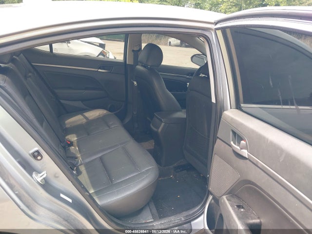 2018 Hyundai Elantra Limited მანქანა იყიდება აუქციონზე, vin: KMHD84LF1JU442874, აუქციონის ნომერი: 45826941