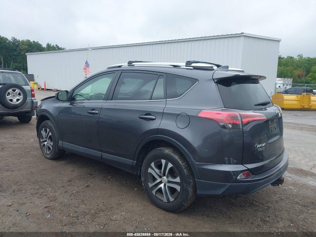 Toyota RAV4 LE 2016 JTMBFREV8GJ079762 Image 3
