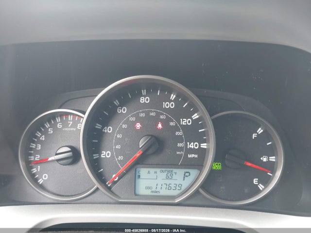 Toyota RAV4 LE 2016 JTMBFREV8GJ079762 Image 7